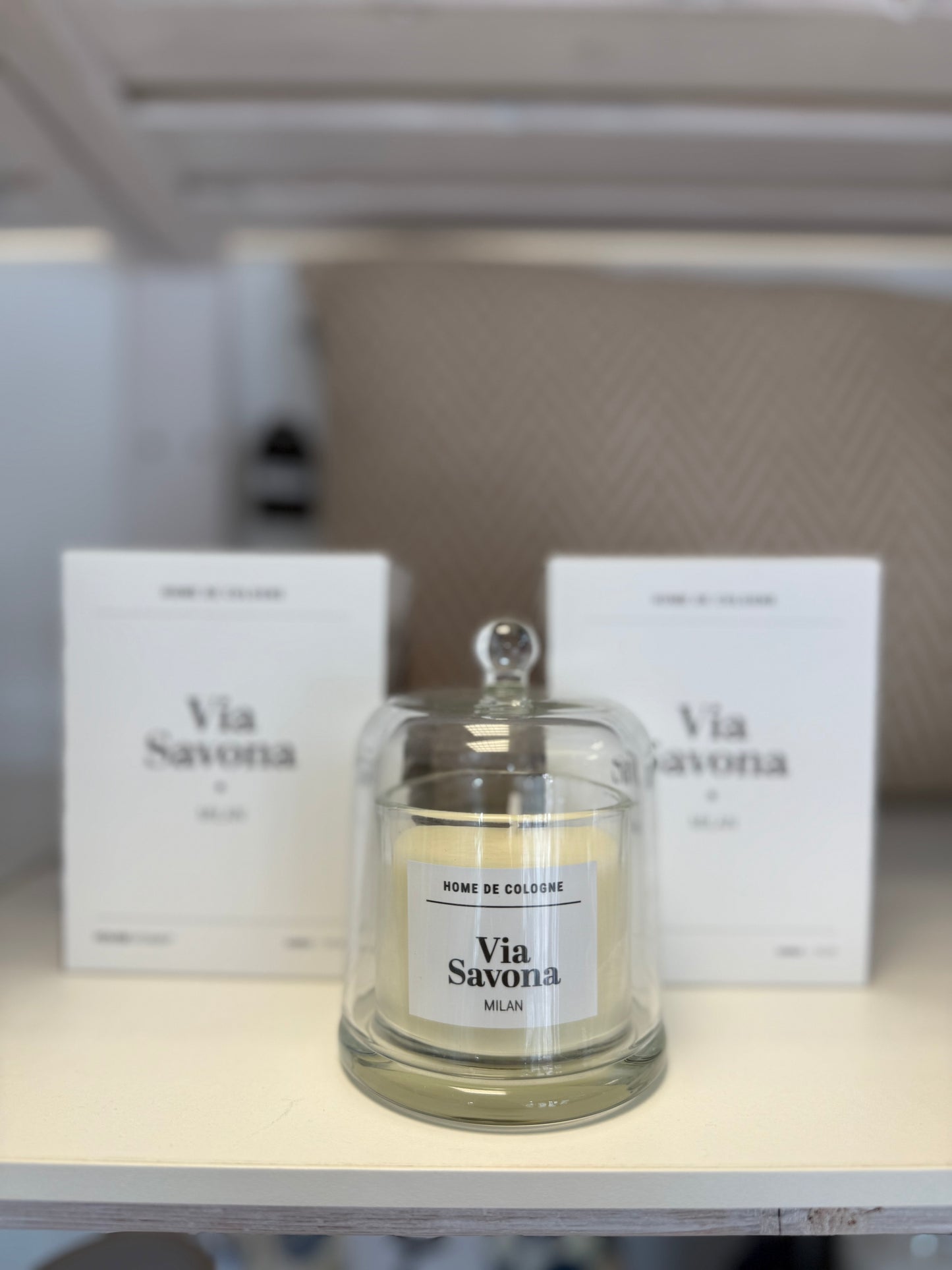 Duftkerze mit Glasglocke