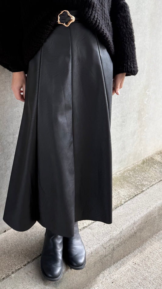 Rock Leder Imitat mit Gürtel