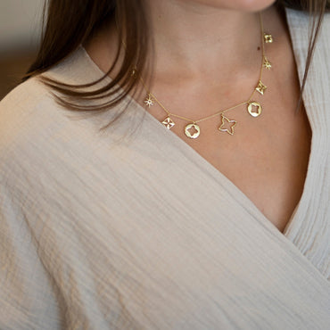 Kette mit Sternen