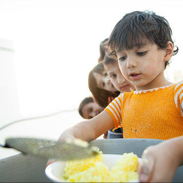Lebensmittelpakete für geflüchtete Familien im Libanon